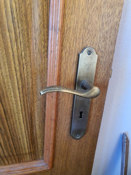 Porta interior em madeira