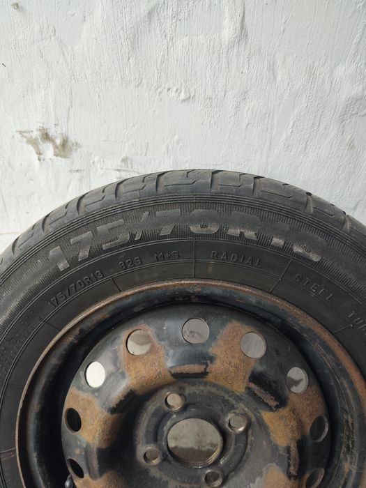 Продам резина 175/70/13 всесезон