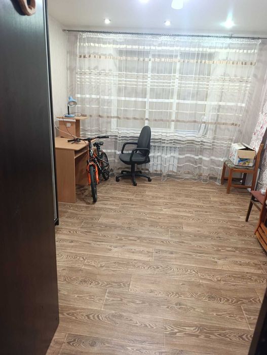 Продам 3 кімнати в будинку готельного типу (Аеропорт)