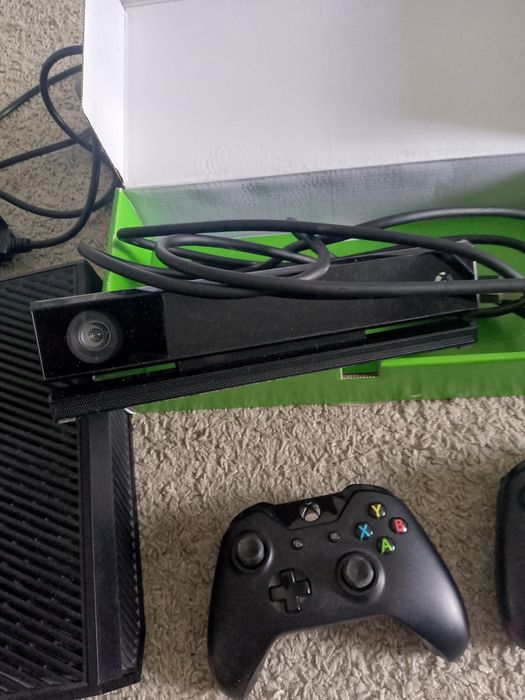 Xbox one konsola 2pady Kinect