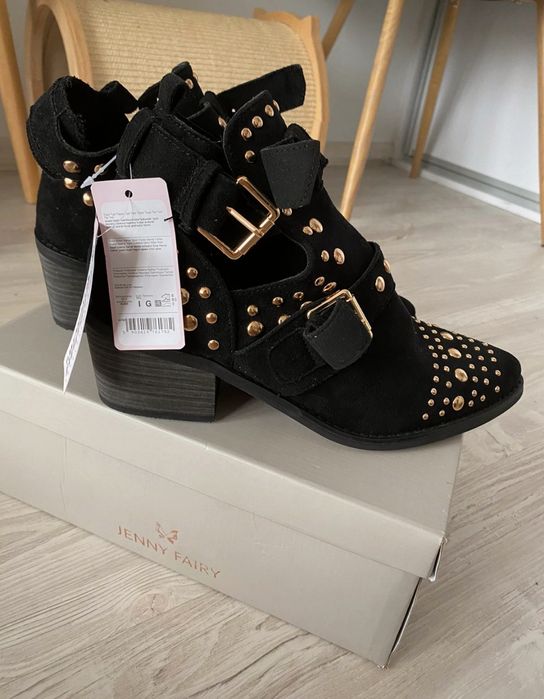 Nowe botki damskie 39