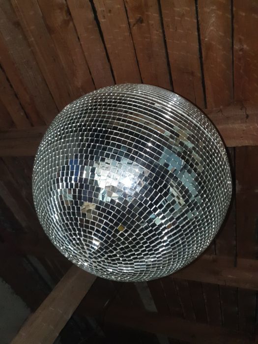 Kula dyskotekowa z napędem 60cm średnicy disco