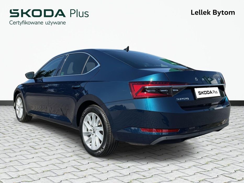 Skoda Superb z polskiego salonu. Faktura VAT 23%