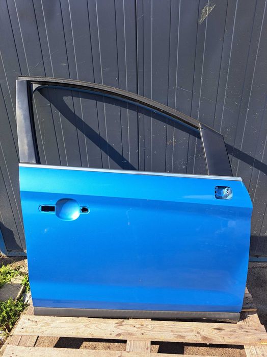 Drzwi PRAWY przód Ford Kuga Mk1 kolor Q8