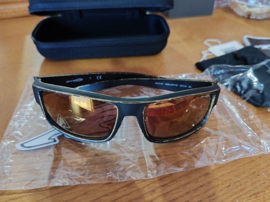 Óculos de sol Arnette "Novos"