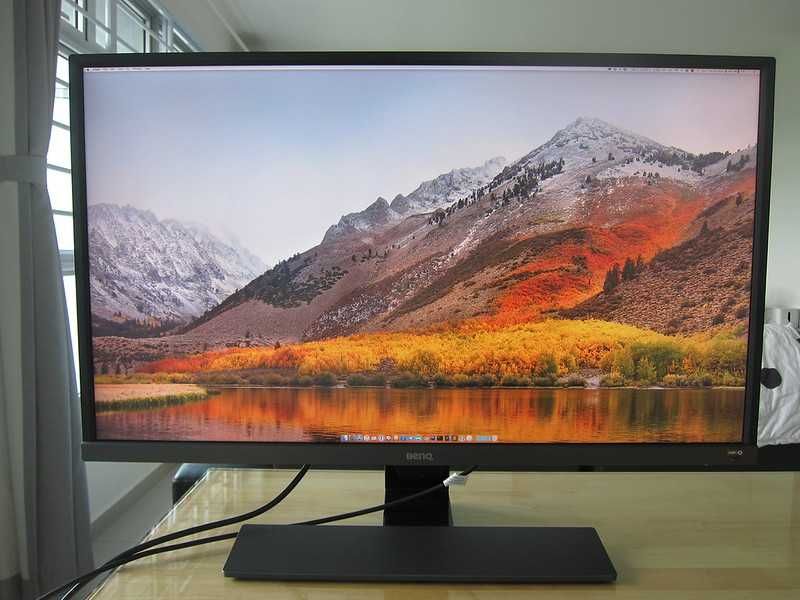 Monitor BenQ EW3270U 31.5" LED UltraHD 4K FreeSync