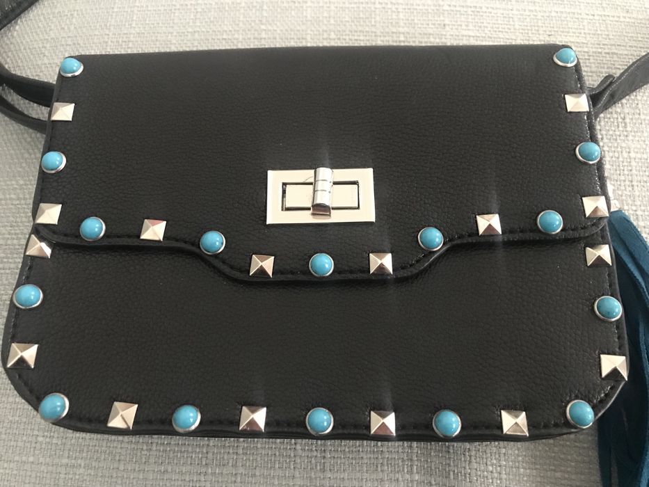 Mala preta a tiracolo com detalhes turquesa NOVA