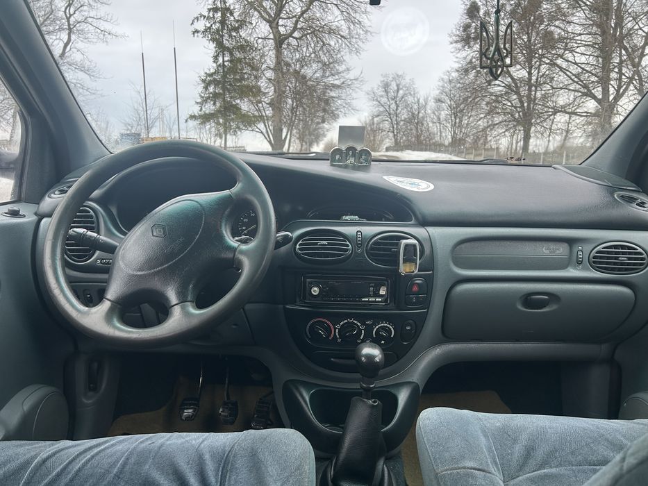 Renault Megane Scenic, 1.6 г/б, срочно!