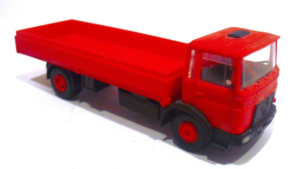 Wiking 511 HO 1:87 Scale MAN Truck