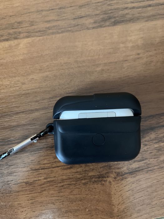 Air pods pro б/у один власник