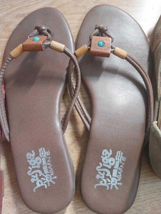 Sapatos e sandálias de marca - 36