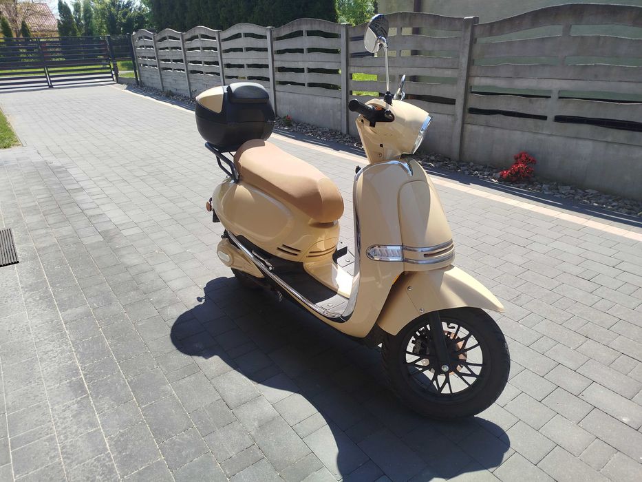 Skuter elektryczny Efun Pusa