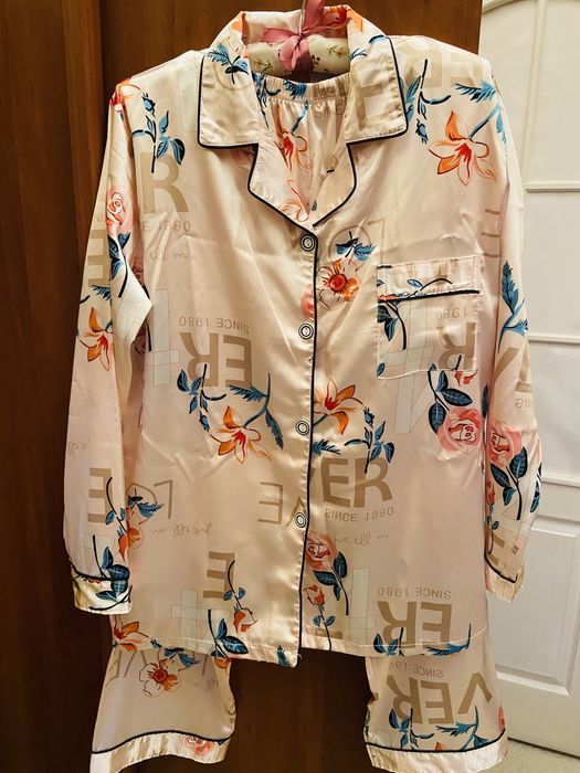 Пижама, ночнушка