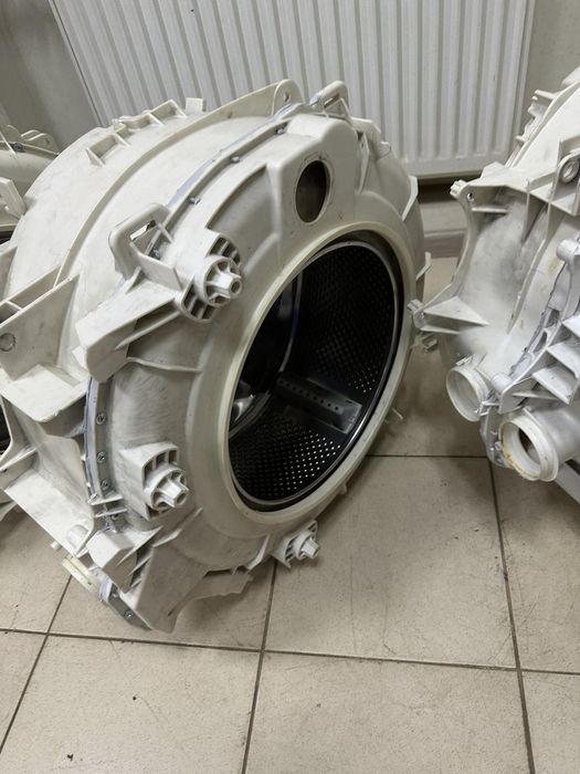 Бак на стиральную машину Indesit