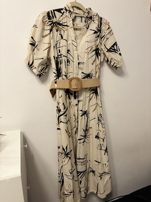 Elegancka kremowa długa sukienka letnia z paskiem r.S/M