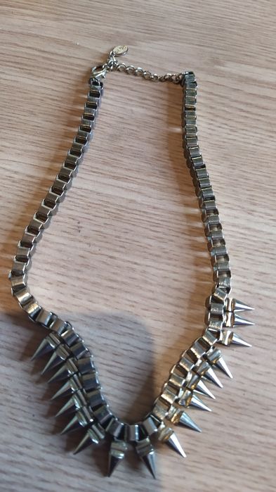 Чокер с шипами Aldo