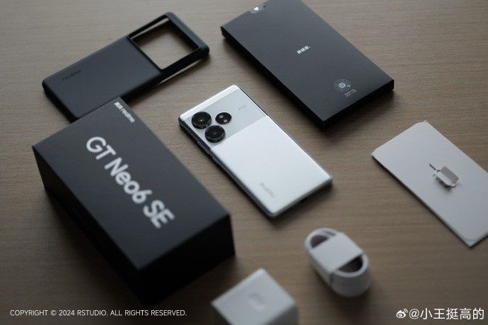 ТОП!,Флагман Realme GT Neo6 SE 8/256GB Silver,,100W зарядка, новий зап