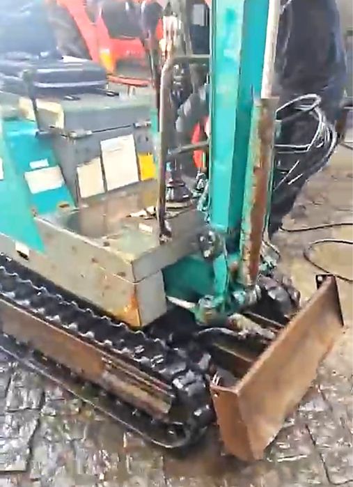 Mini escavadora Komatsu PC03