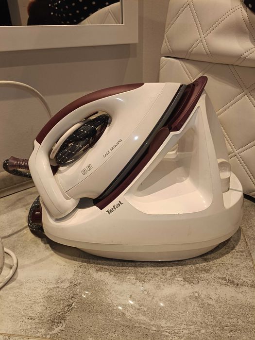 Generator pary Tefal Easy Pressing GV5247