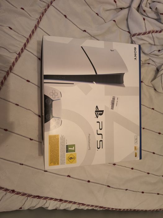 Vendo PlayStation 5 Slim 1TB