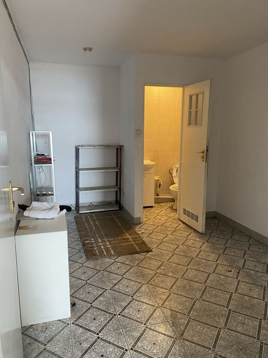 Medyka PARKOWKA - sklad 100 m2