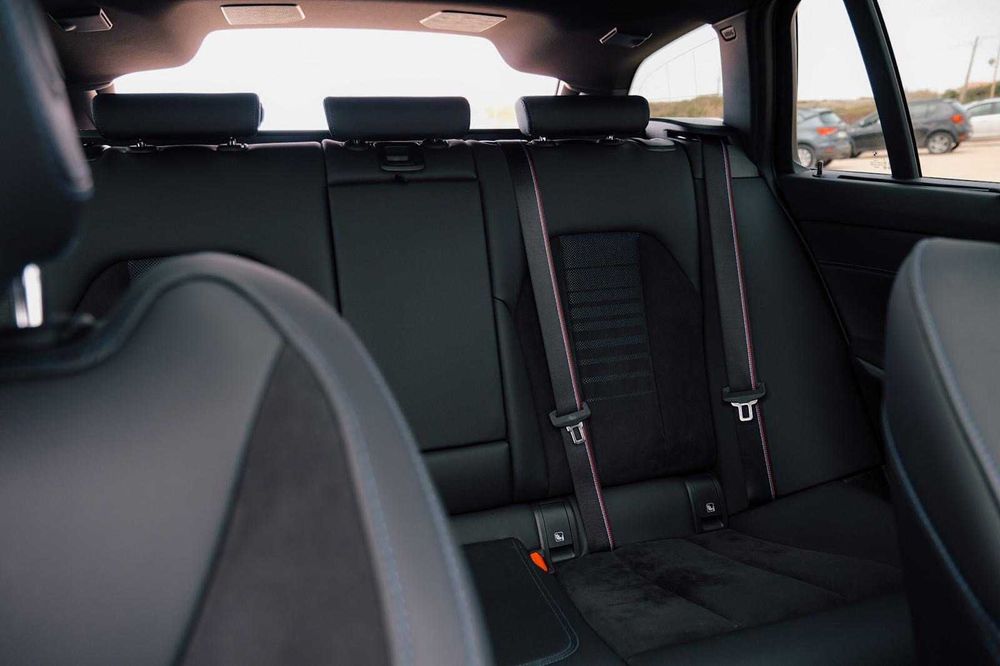 BMW Touring 330E