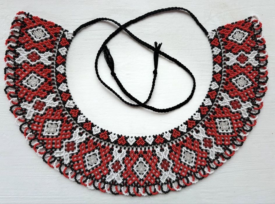 Силянка з чеського бісеру