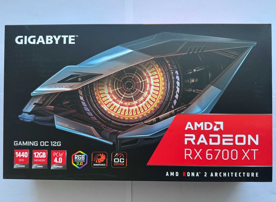 Karta graficzna Gigabyte Radeon RX 6700 XT jak nowa