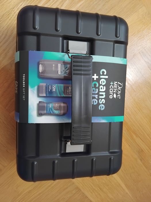 Zestaw kosmetyków Dove Men+Care i Toolbox