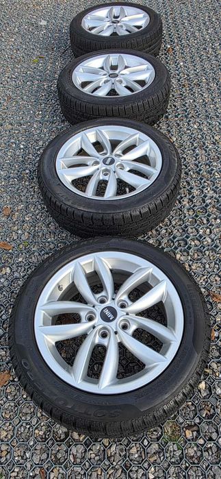 Felgi aluminiowe MINI + opony zimowe PIRELLI      PILNE