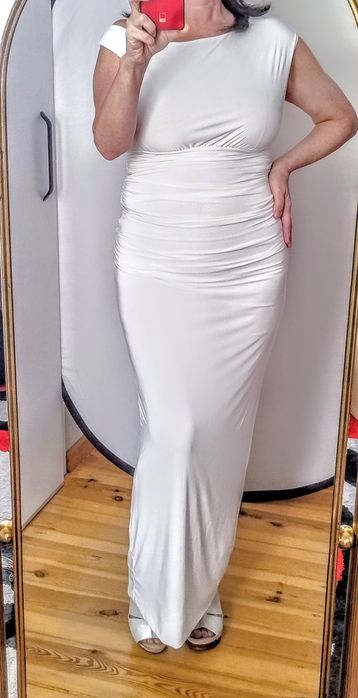 Długa biała sukienka bodycon, dwuwarstwowa modelująca