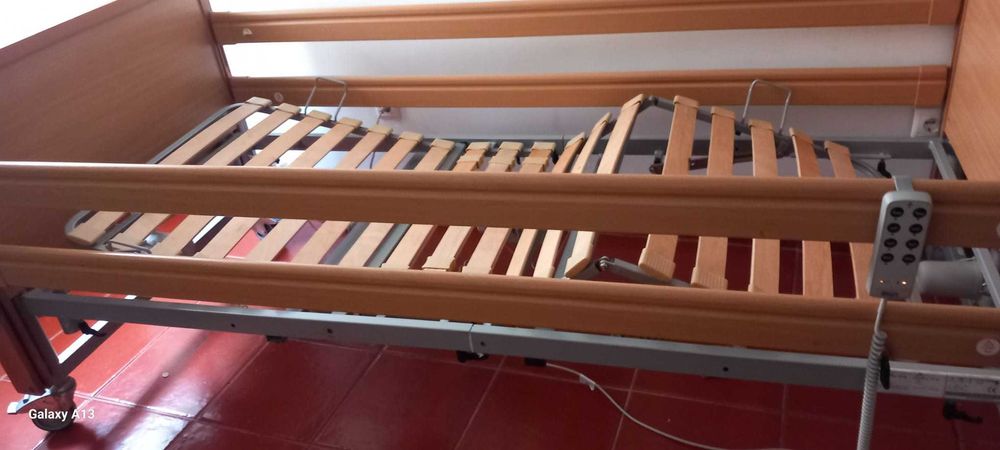 Cama Ariculada C/ colchão antiescaras