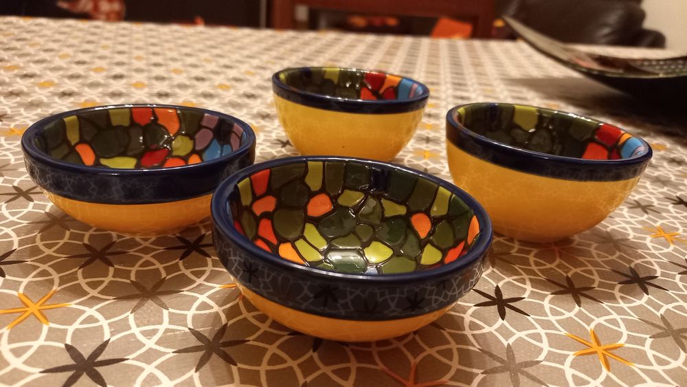 Peças em louça /  Delrio salado