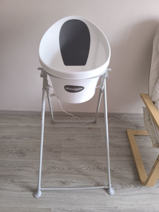 Banheira de bebe Shnuggle com suporte