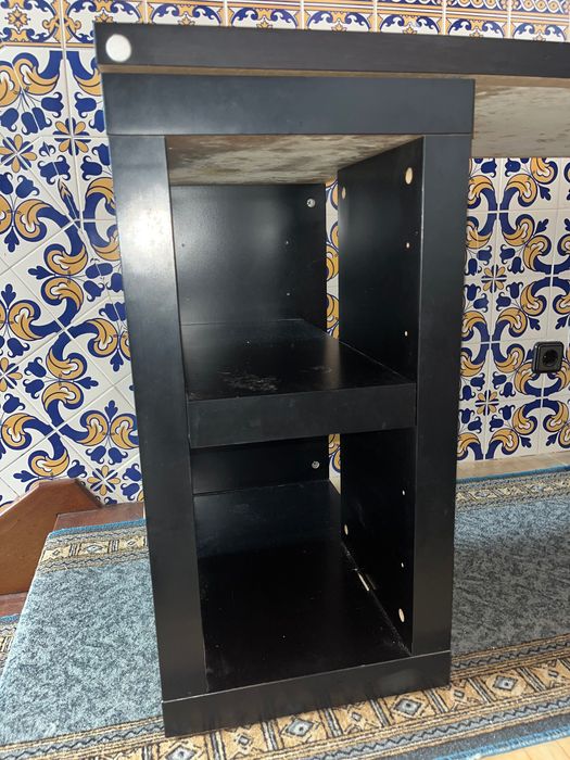 Secretária preta ikea