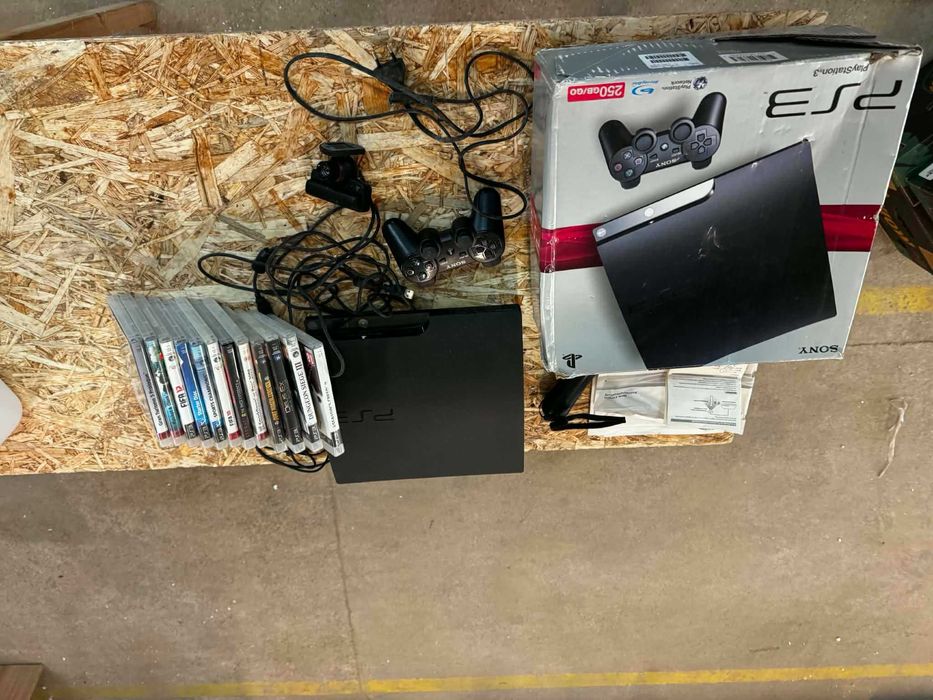 Konsola PlayStation 3 Slim (250 GB)