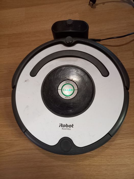 Robot sprzątający irobot  roomba 675 komplet biały