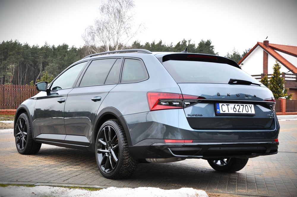 Skoda Superb SCOUT 4x4 280/315 KM FULL OPCJA Hak WEBASTO Salon Polska