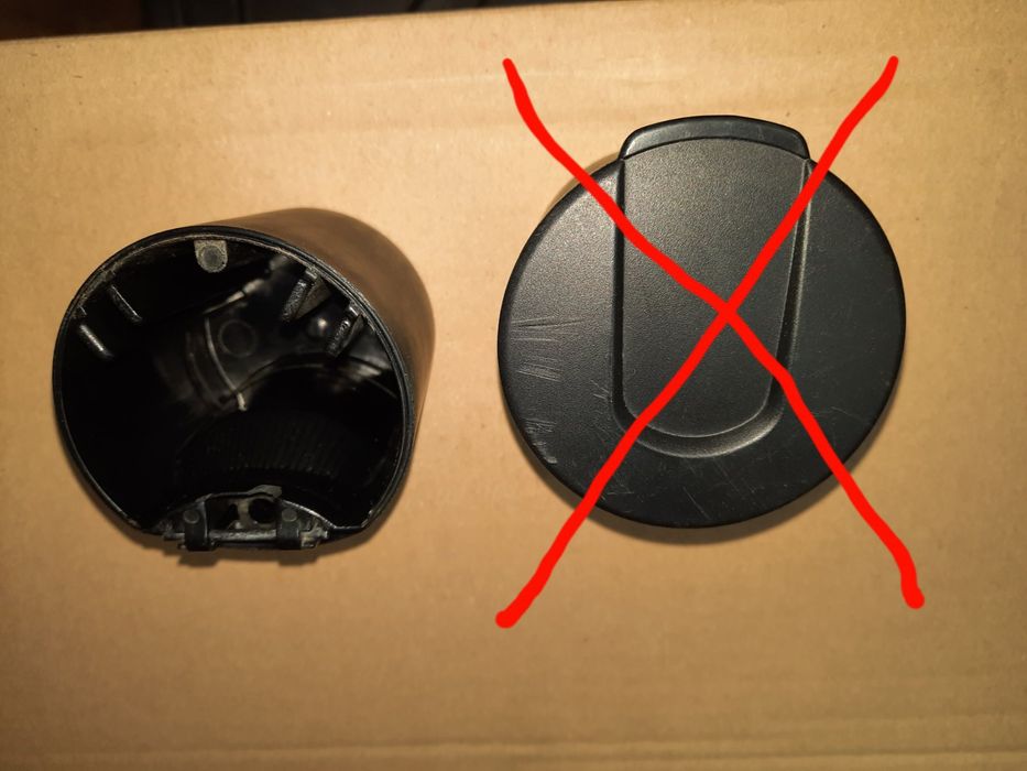 Попільнички Skoda Fabia MK2 5J0857961