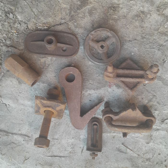 Klamry Stare metalowe