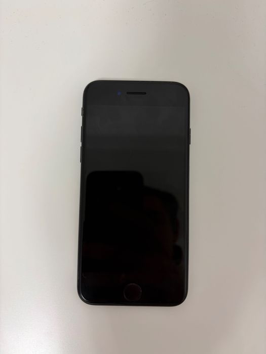 iPhone 7 32 GB Jet Black (Neverlock)