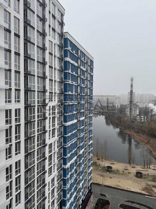 Продажа 1-комнатной квартиры 50м2 без ремонта в ЖК Причал Дарницкий район