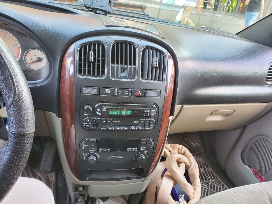 Chrysler Grand voyager