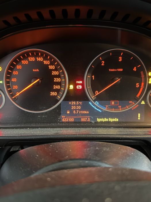 BMW F11 520 PACK M