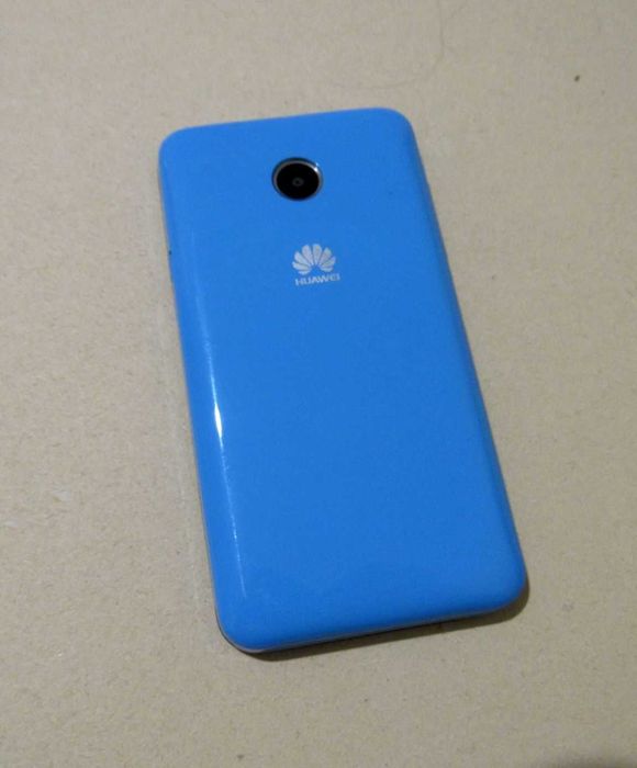 Nokia 610 (рабочий) и Huawei Y330-U01 (на запчасти)