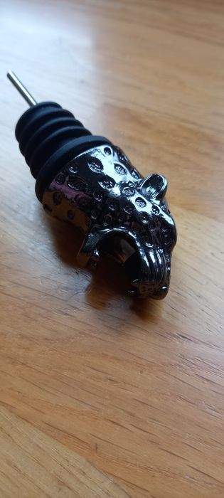 Nalewak dozownik do wina nowy