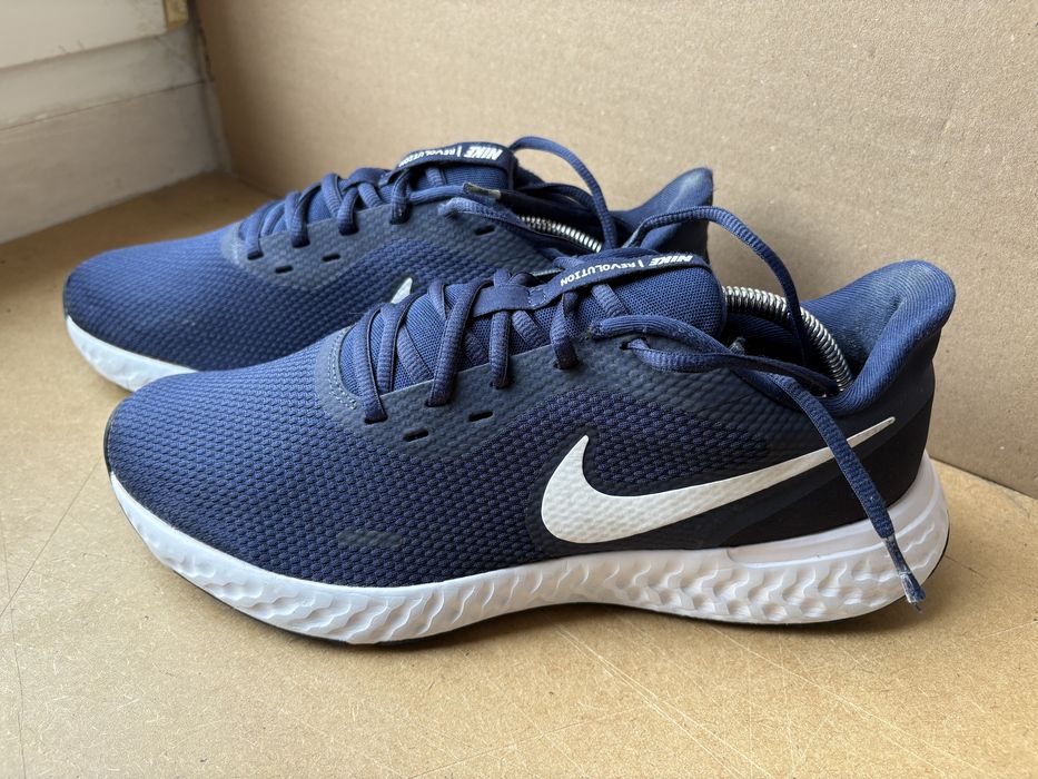 Męskie buty do biegowe Nike Revolution 5, rozmiar 45 (BS-067)