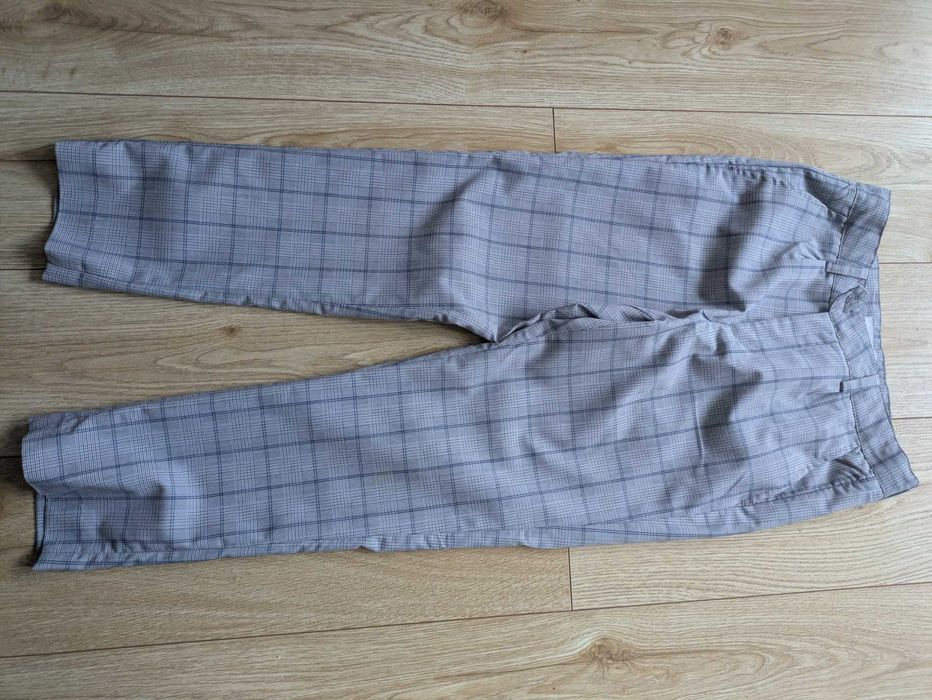 Chłopięca marynarka i spodnie 140, Reserved