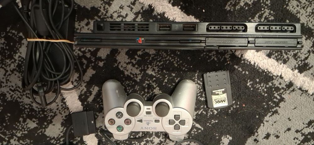 PlayStation 2 slim