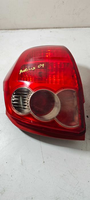 TOYOTA AURIS ROK 2007 Lewa i Prawa Lampa lewy i prawy tył